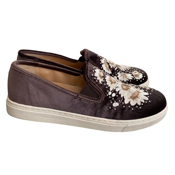Vince Camuto Shoes - Vince Camuto Purple Velvet Brandia Floral Stitching Slip-on Sneaker Size 8.5M